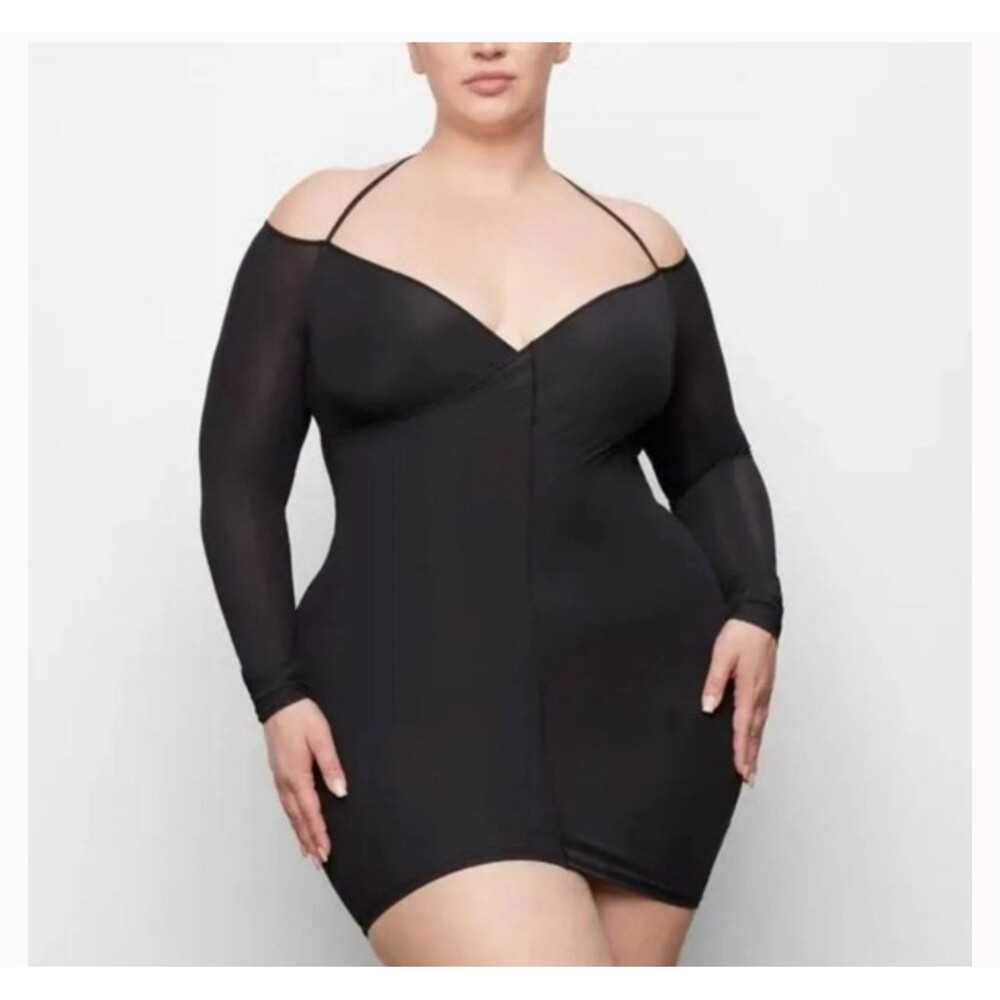 SKIMS Jelly Sheer Off The Shoulder Dress - Picture 3 of 5